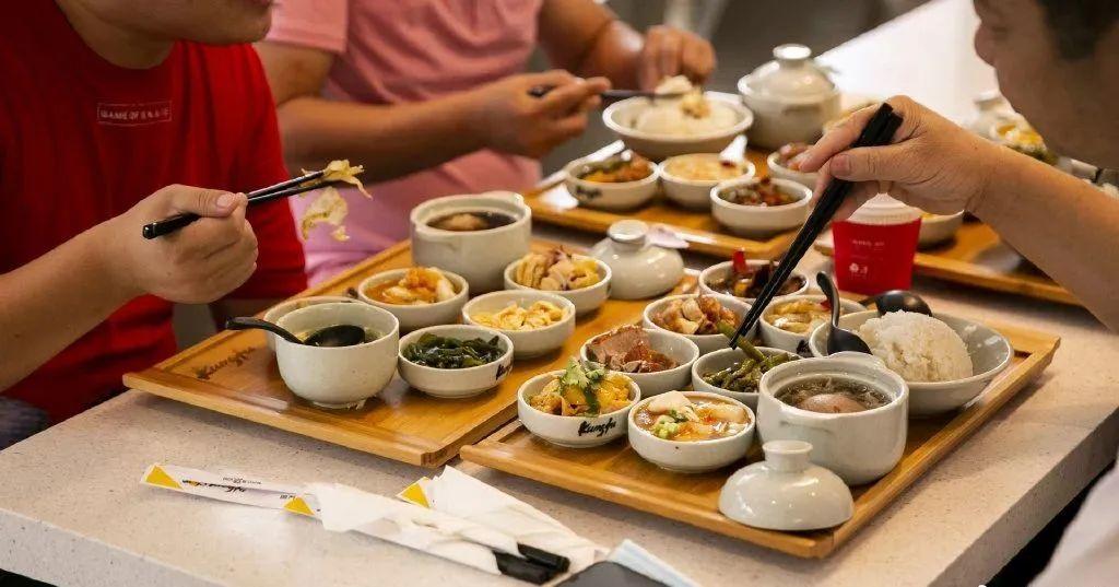 中式米饭快餐竞争白热化，谁能成为“中国麦当劳”？